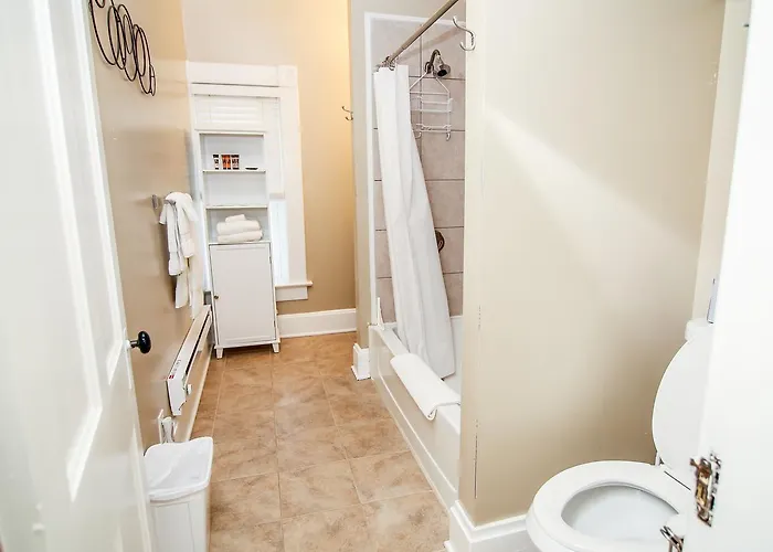Hawthorne Park Bed and breakfast