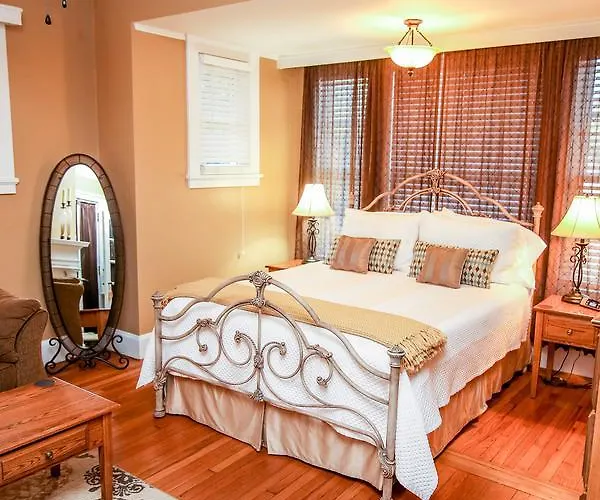 Hawthorne Park Bed and breakfast Columbus