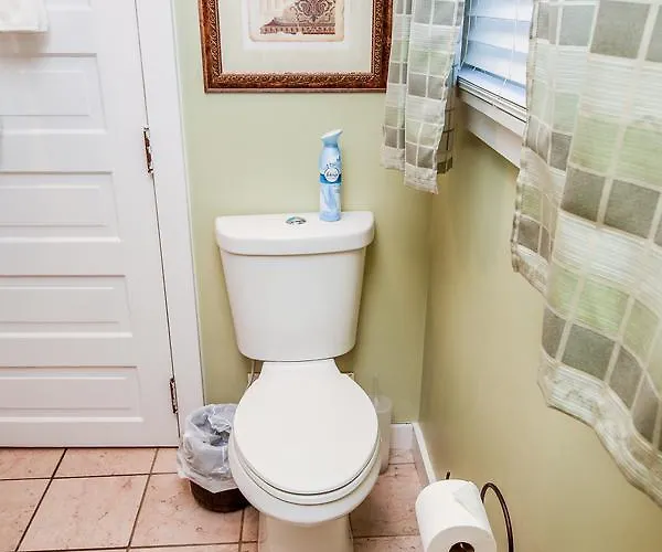 Hawthorne Park Bed and breakfast 5*